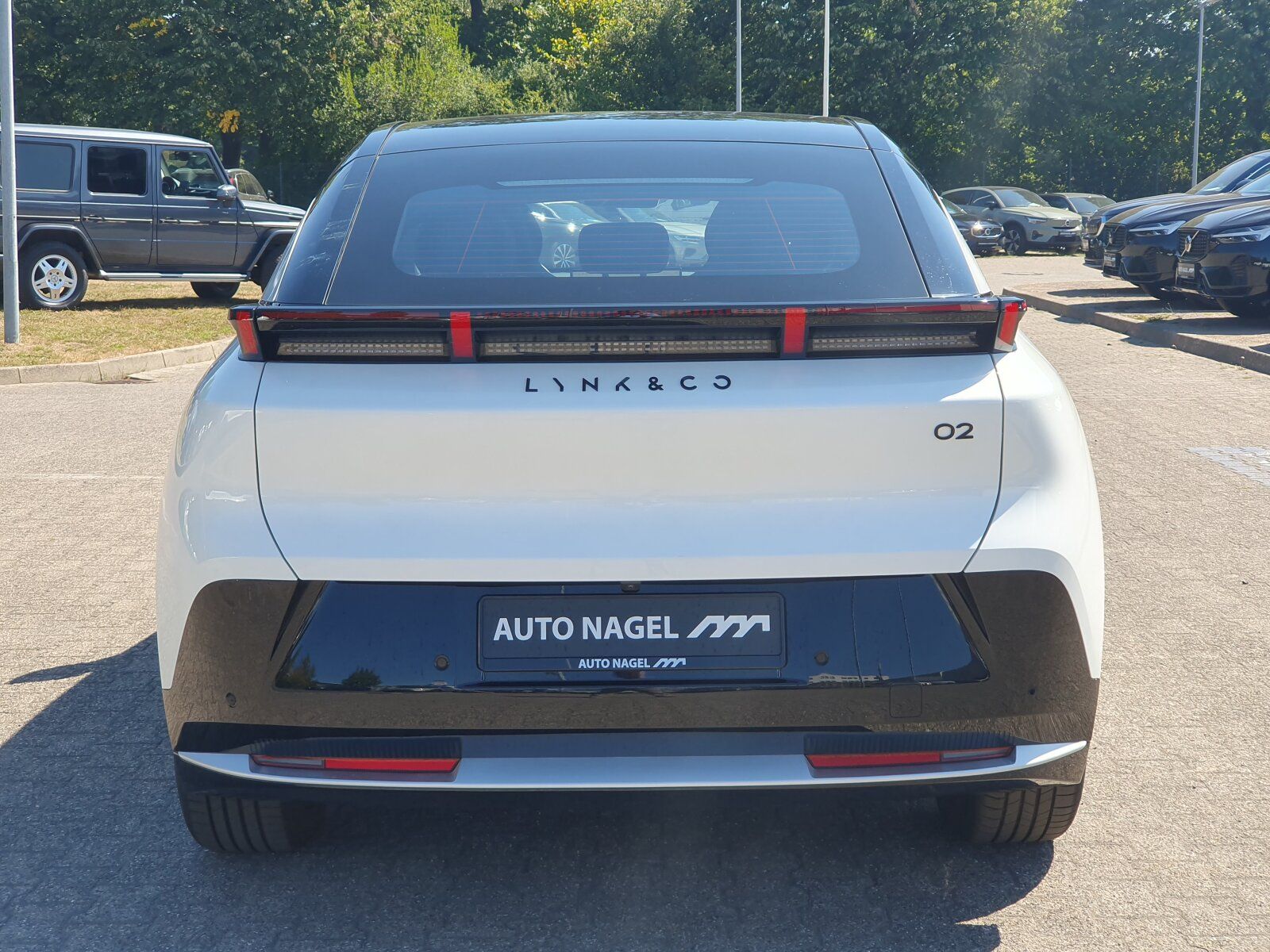 Lynk & Co 02