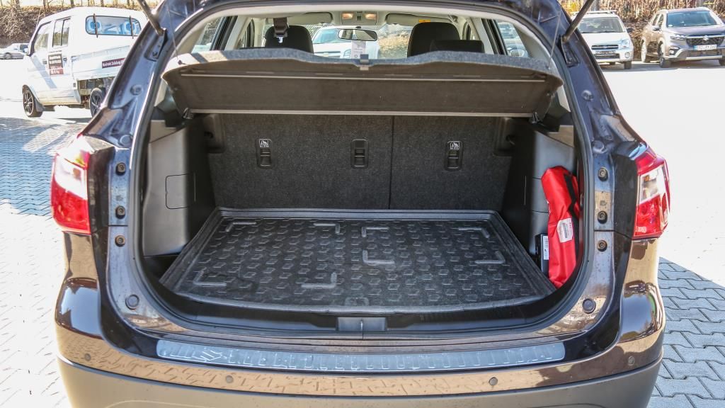 Erstes Annaberger Autohaus -  Suzuki SX4 S-Cross 1,6 Comfort 4x4 SHZ+LED+Parksensor - Bild 6