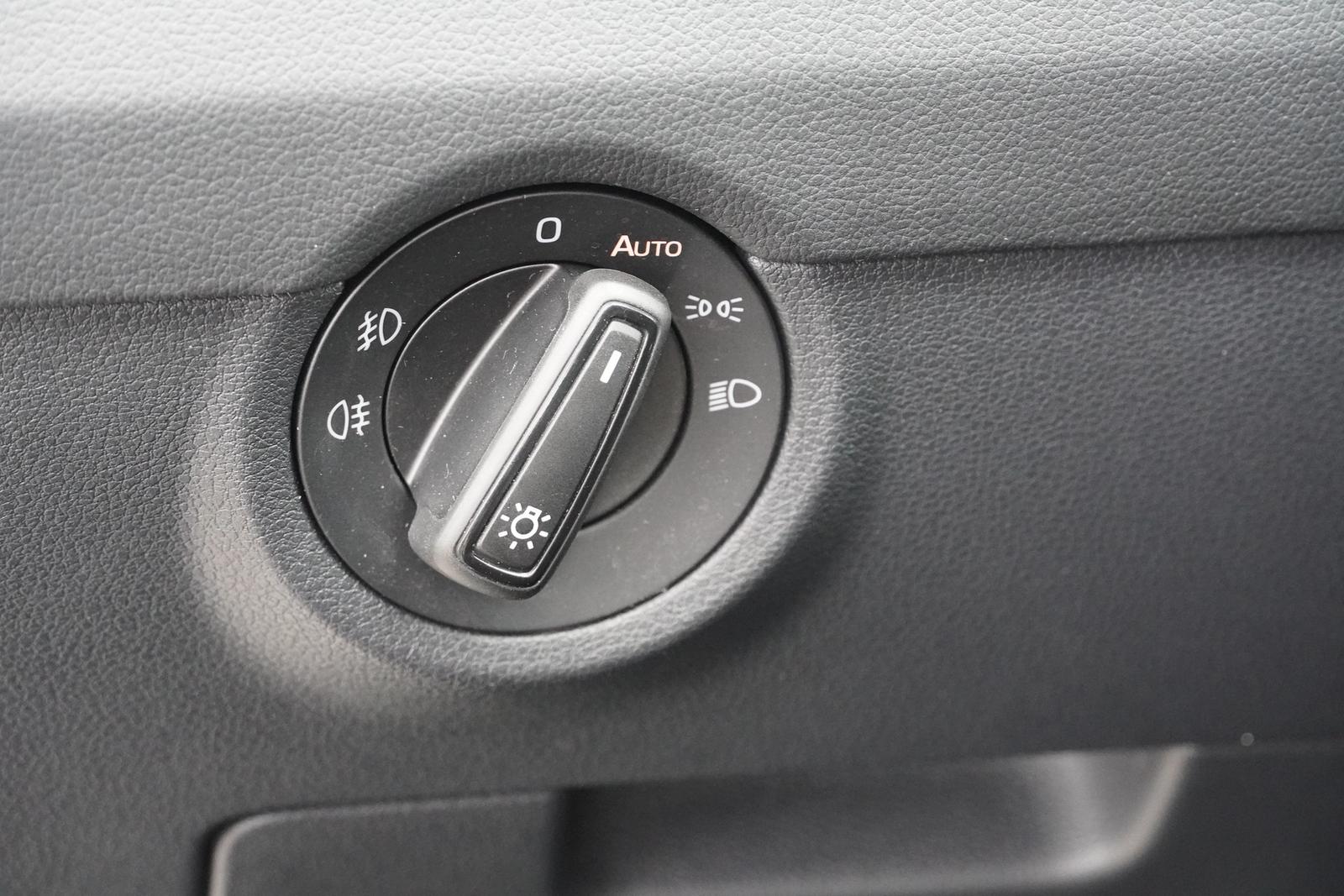 Skoda Octavia Combi 1.0 Soleil LED Navi ACC Keyless