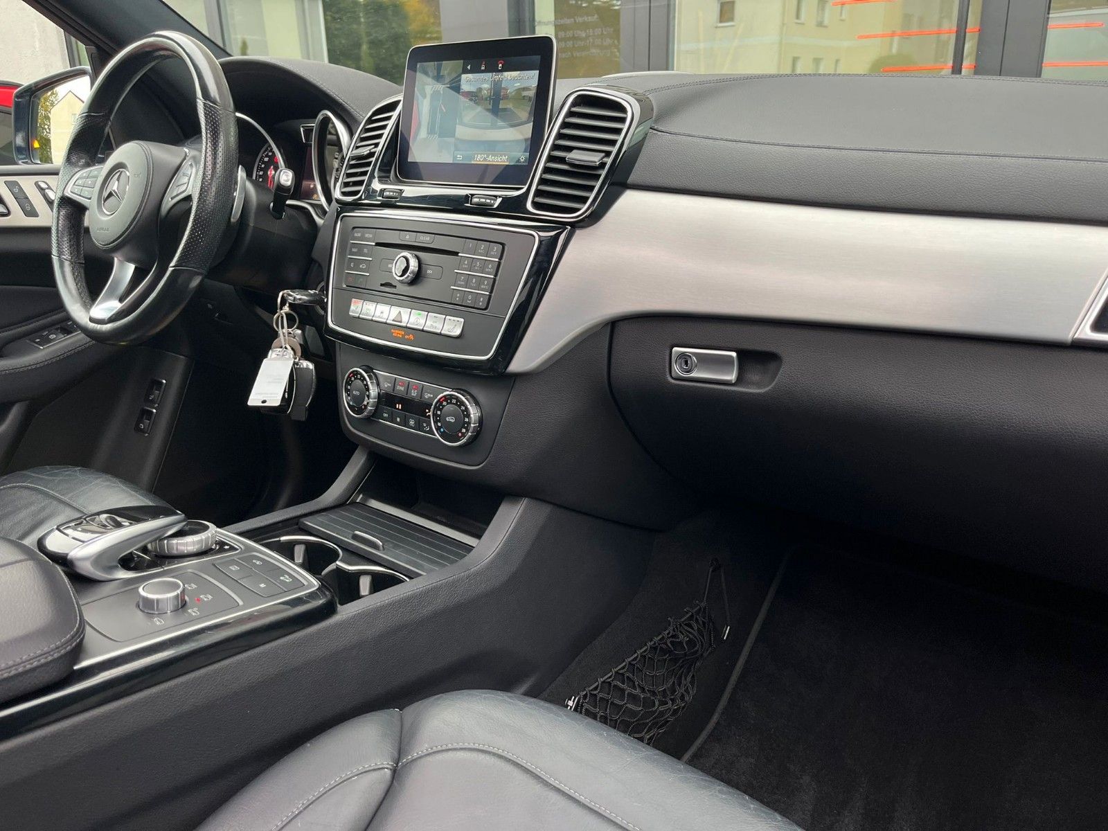 Fahrzeugabbildung Mercedes-Benz GLS 350d 4Matic AMG Line*1.Hand*Pano*360°*