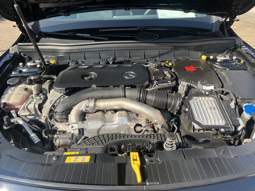Mercedes-Benz GLB 250 4Matic AMG Premium 7 Sitzer-Pano-Night foto 22