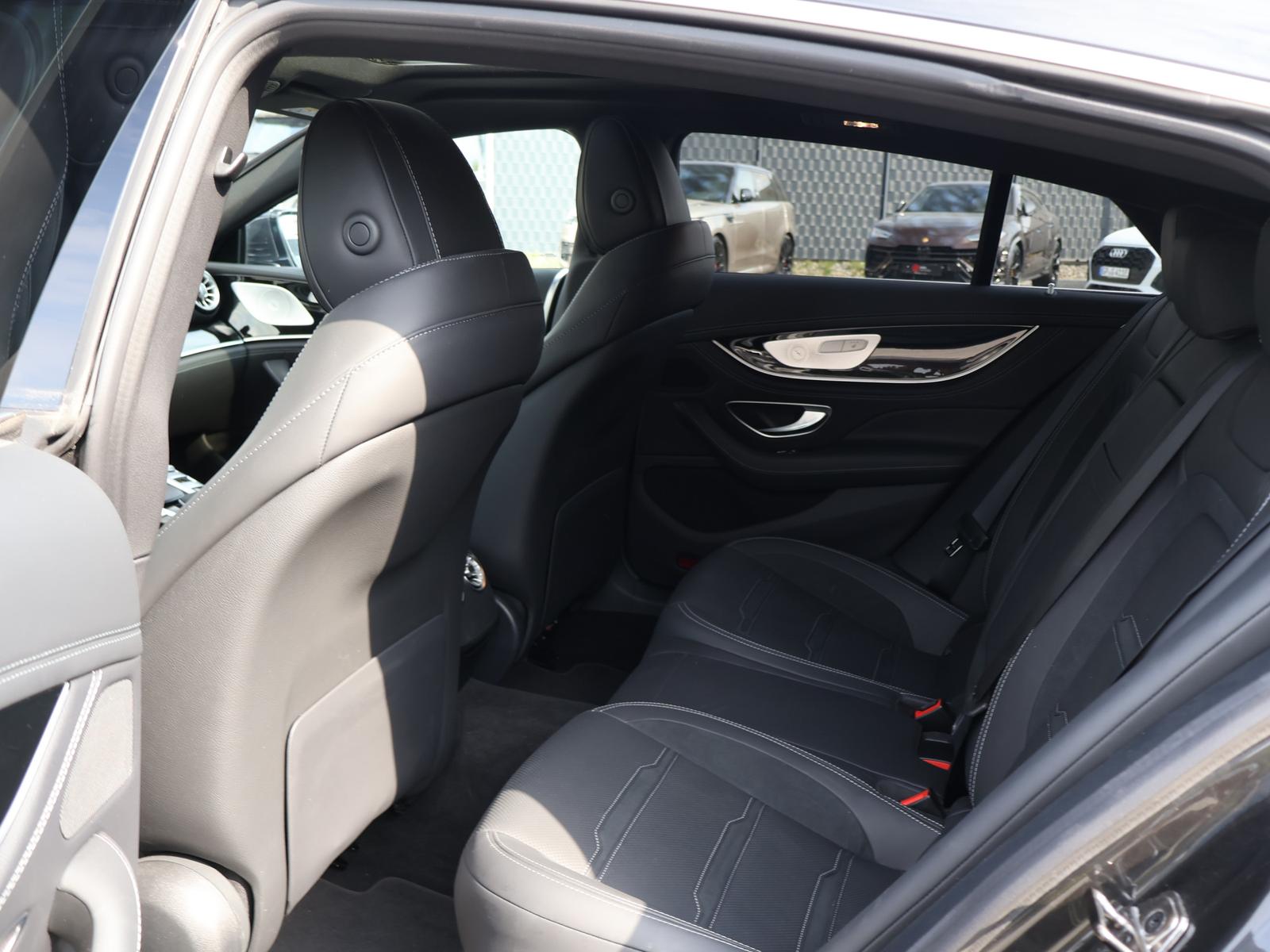 Mercedes-Benz AMG GT 53 4M+ KeyGo-SoftClose-Navi-AHK-Burmester