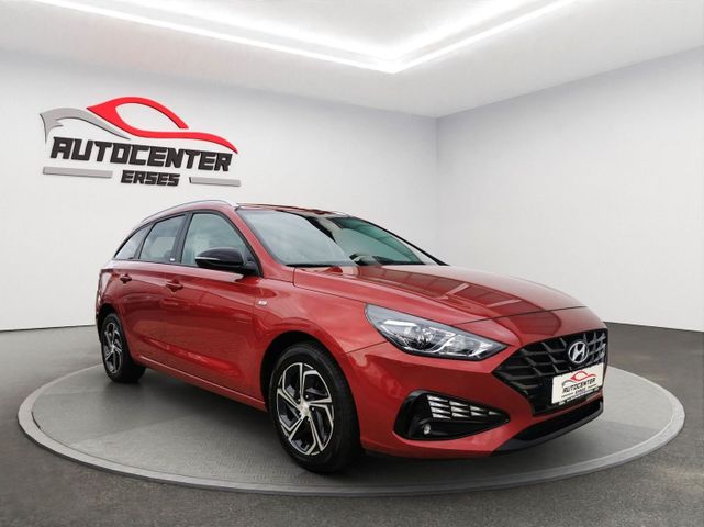 Hyundai i30 Edition 30  Kamera SHZ LED
