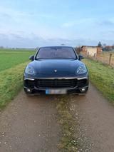 Porsche Cayenne 3.0 V6 Platinum Edition - Porsche Cayenne in Hannover