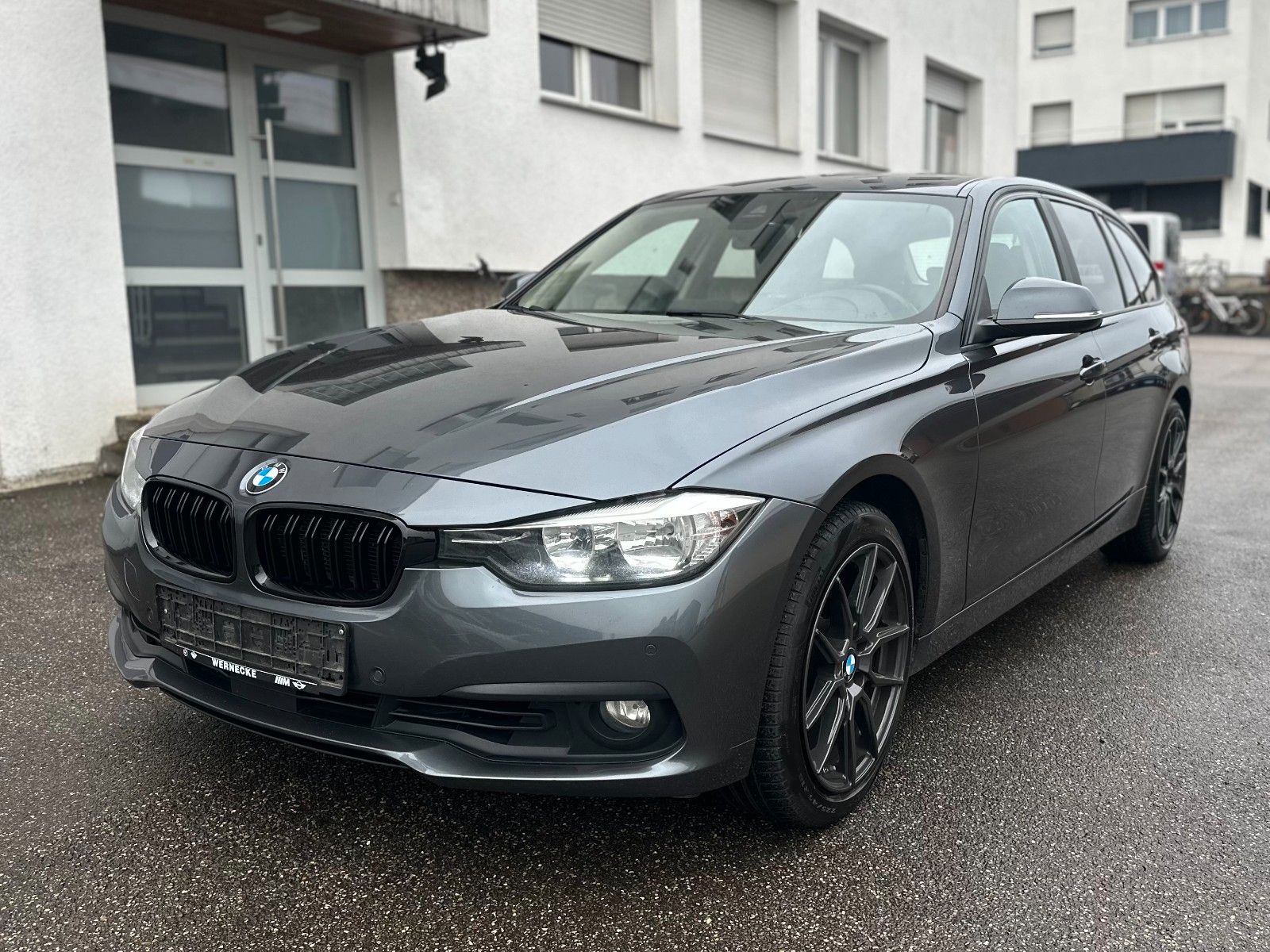 2016 BMW 330