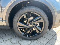Volkswagen T-Roc 1.5 TSI OPF DSG R-Line NAV KAM BLACK3J GAR bei Autohaus Landmann & Maier OHG