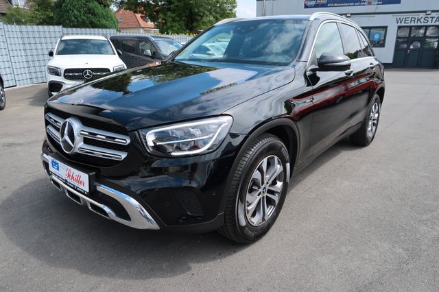 Mercedes-Benz GLC 200 d 4Matic # AHK # Schiebedach # Head Up