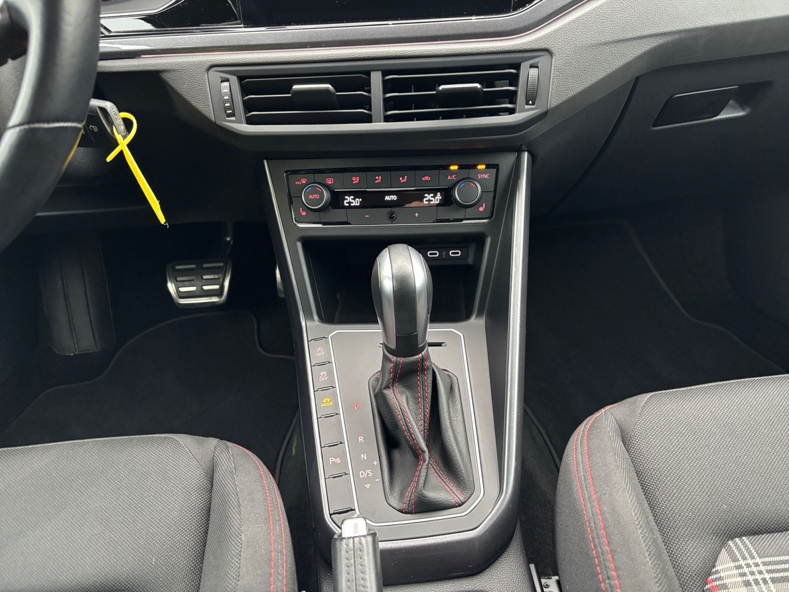 Volkswagen Polo - Bild 9