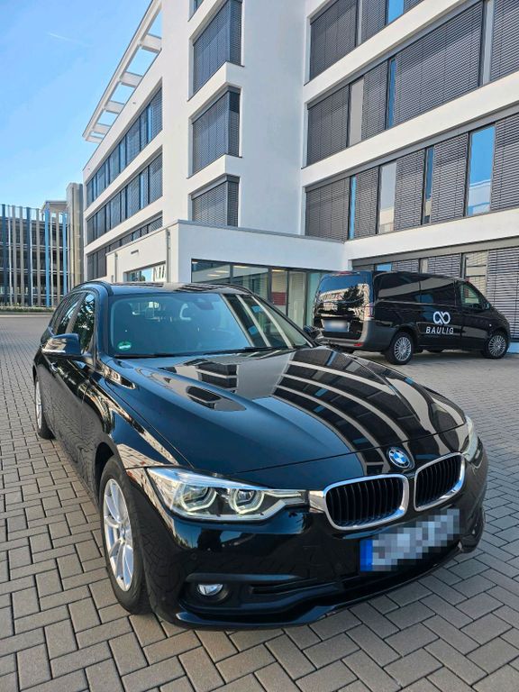 Image of BMW 320