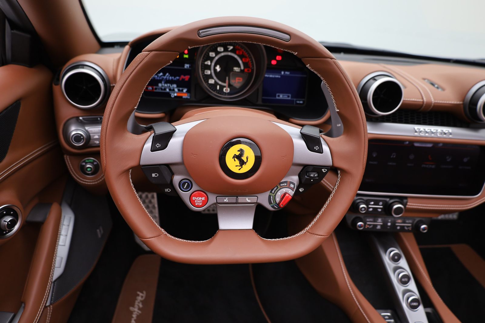 Ferrari Portofino M I GRIGIO TITANIO I Ferrari Hamburg foto 22