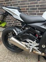 BMW S1000r , Ventilspiel neu, Reifen neu - Motorräder in Berlin
