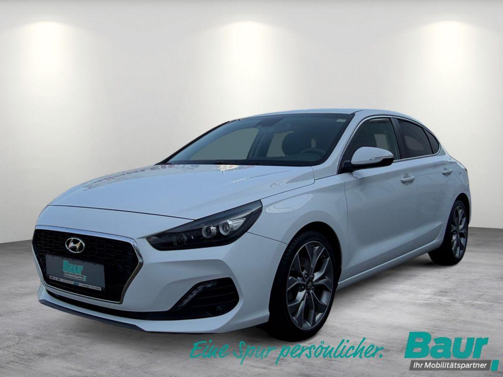 Hyundai i30 1.4 T-GDI Fastback Style Sitzheizung vo.