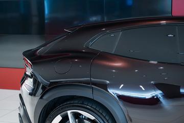 صورة 10 لـ 2023 Ferrari PUROSANGUE