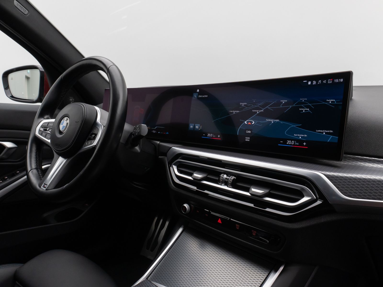 Fahrzeugabbildung BMW 320d M Sport Kamera HUD DAB H/K Komfort 19Zoll