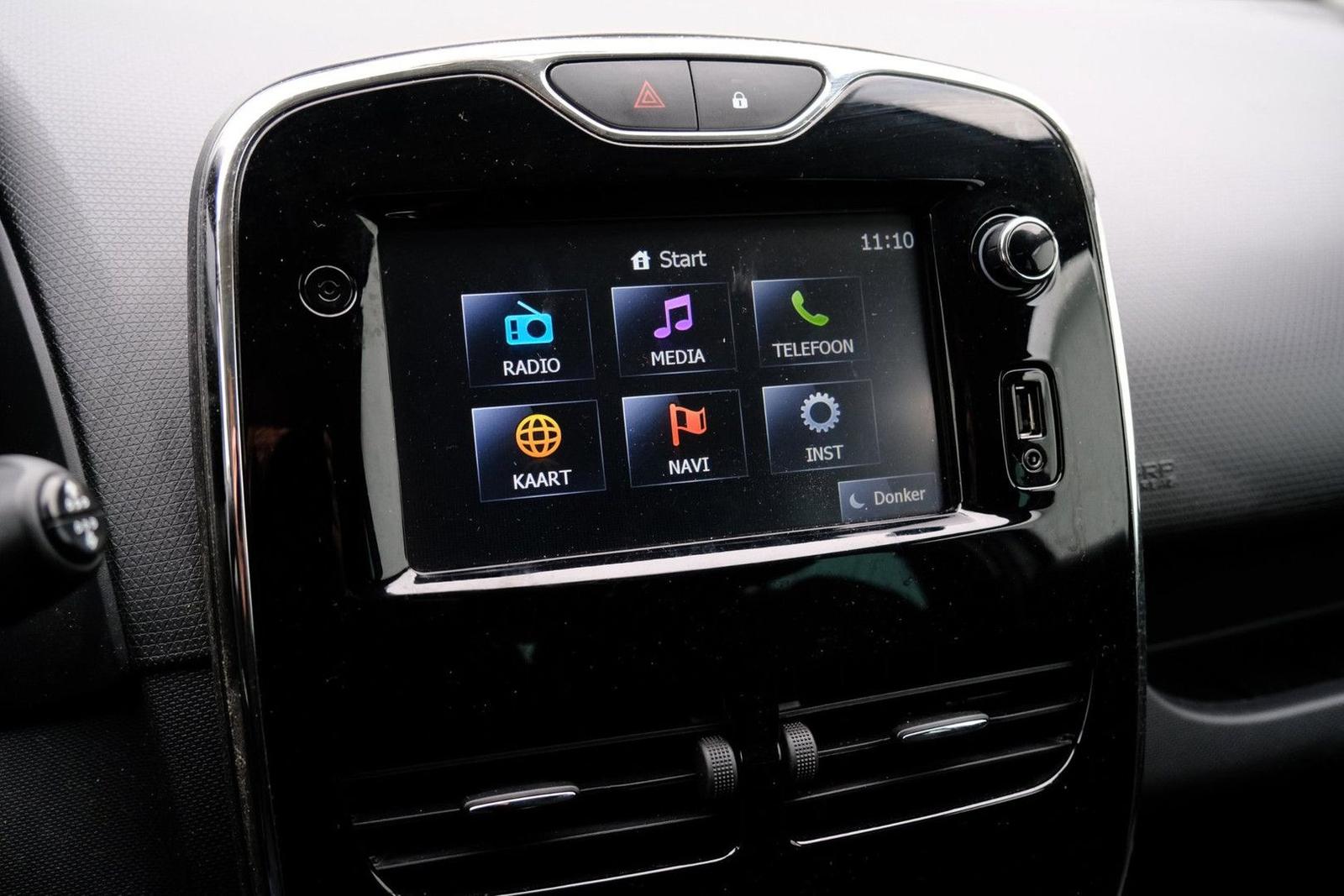 Renault Clio 2014 — photo 15