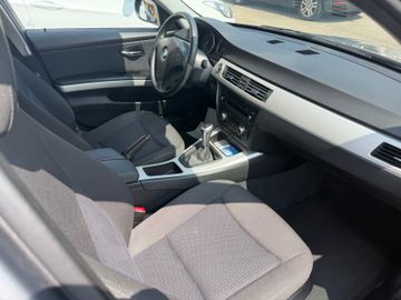BMW 318 - 4