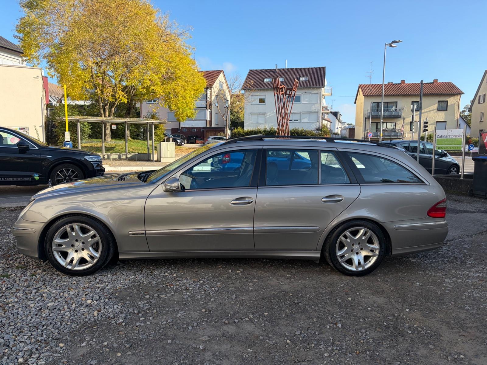 Mercedes-Benz E200 2008 — photo 9
