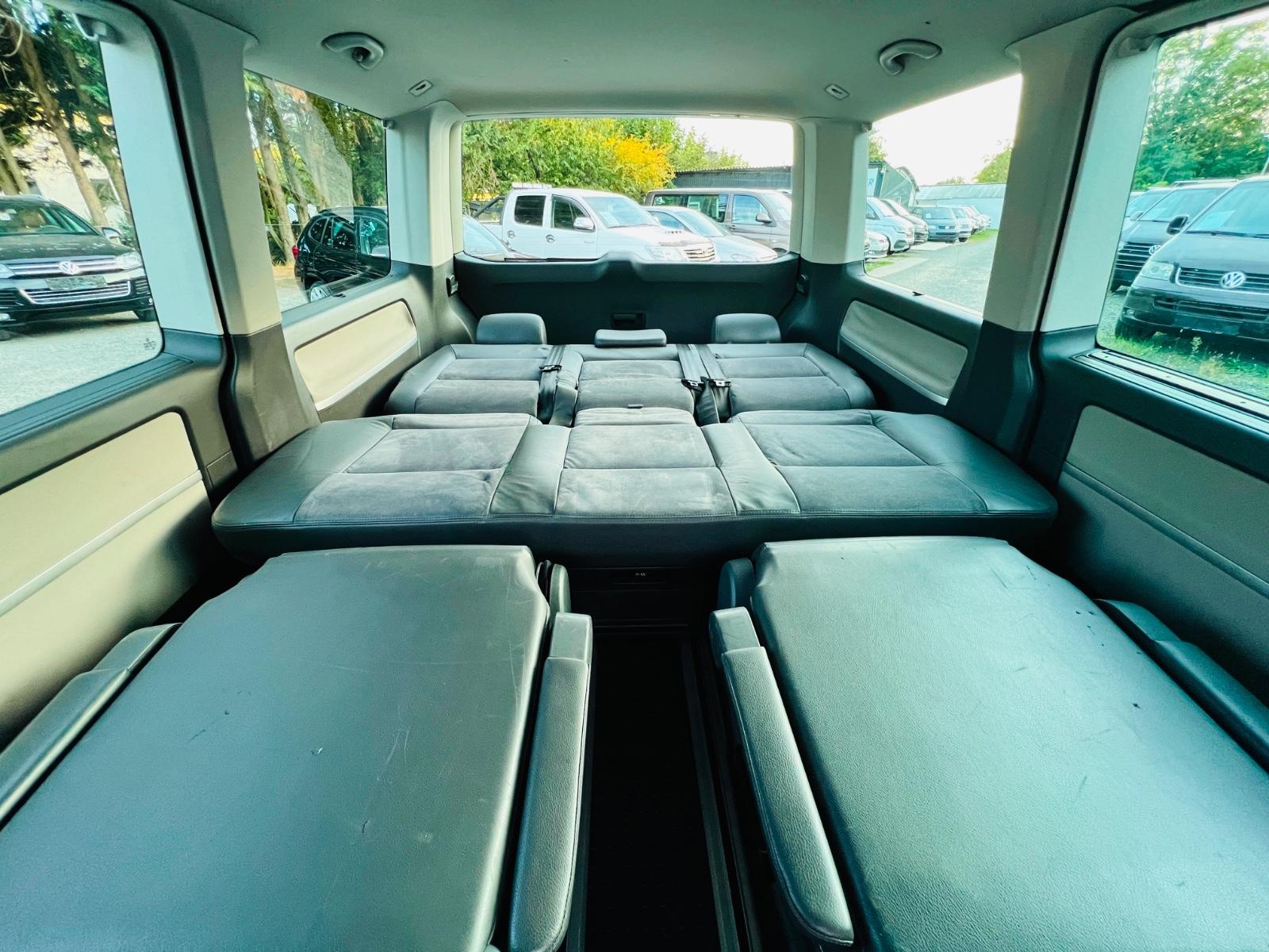 VOLKSWAGEN T5 MULTIVAN UNITED 2.5 TDI 174ch 4MOTION - 7 PLACES - 2 PORTES COULISSANTES ÉLECTRIQUES - ALCANTARA/CUIR - GPS - CHAUFFAGE AUXILIAIRE