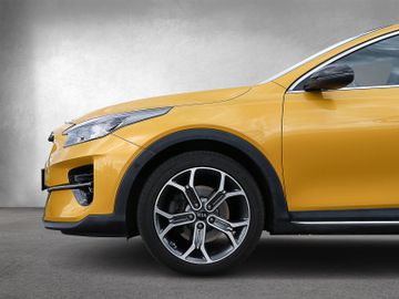KIA XCeed - 11