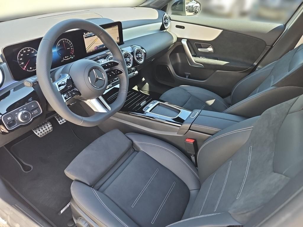 Fahrzeugabbildung Mercedes-Benz A 250 e ++SPECIAL-EDITION+AMG+MULTI+AHK+SOUND++