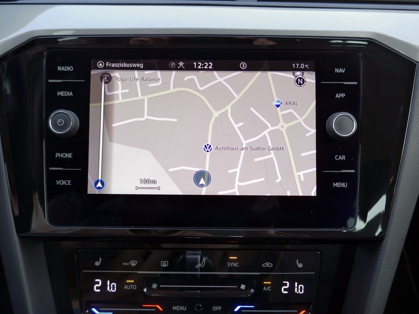 Fahrzeugabbildung Volkswagen Passat Variant Business 2.0 TDI DSG | LED RFK