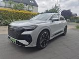Audi Q4 50 e-tron 21 panorama s-line matrix sonos ahk - Audi Q4 e-tron von privat