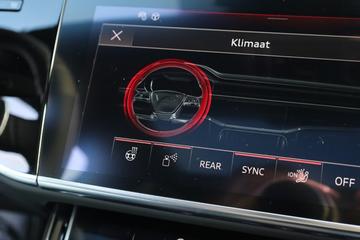 2024 AUDI S8 — миниатюра 26