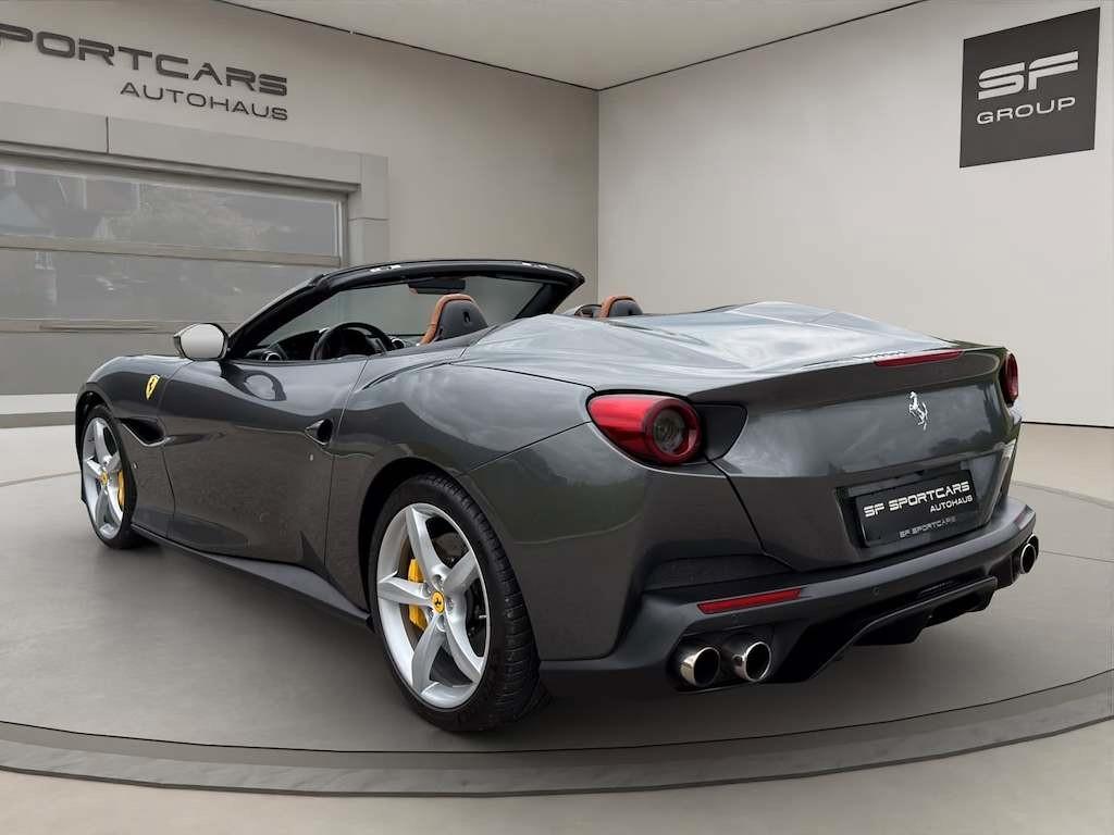 FERRARI PORTOFINO GRIGIO SILVERSTONE