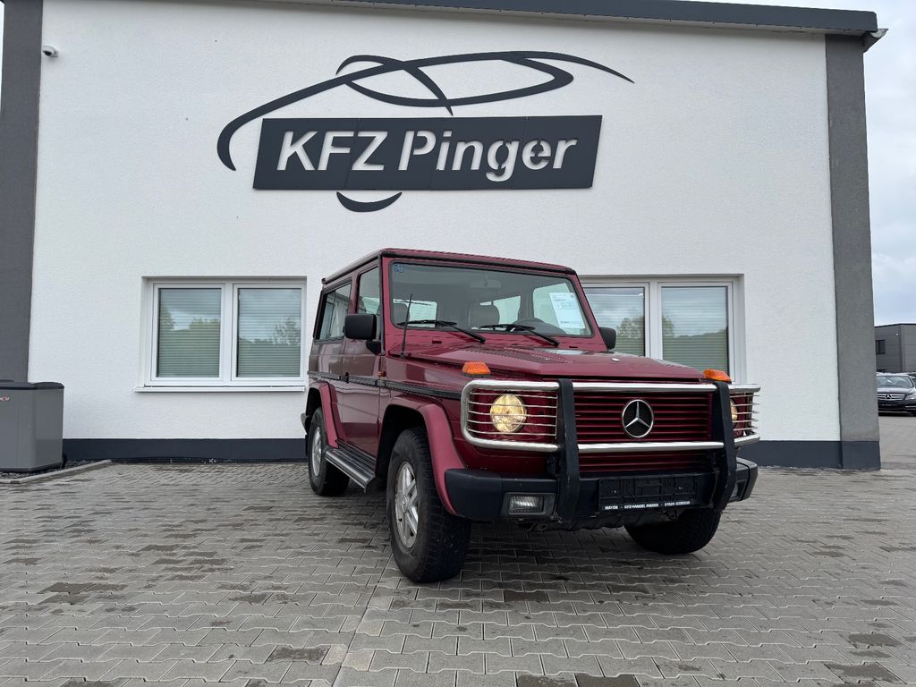 Mercedes-Benz G 300
