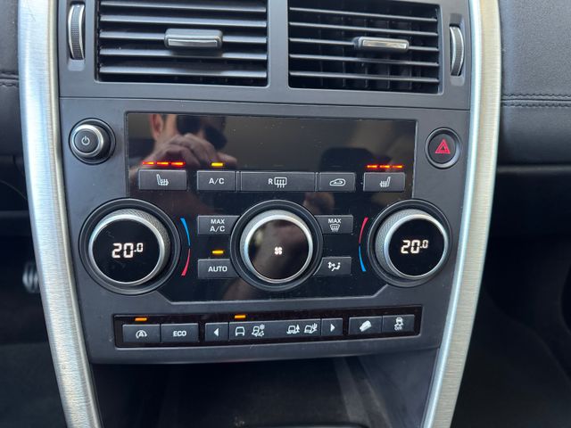 Land Rover Discovery Sport SE AWD