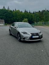 Lexus IS 300 2.5 300h F-Sport Automatik F-Sport - Lexus IS 300: Sport