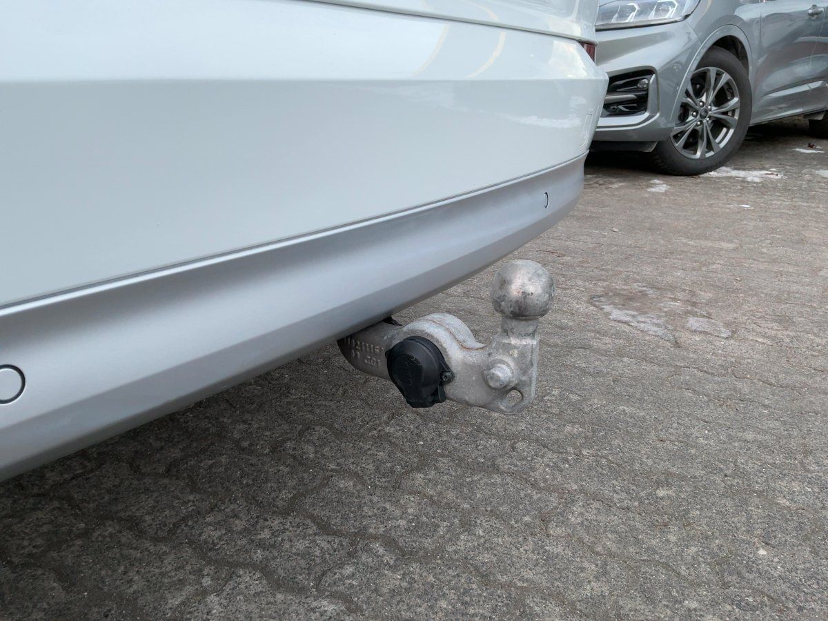 Volvo XC90 B5 (Diesel) Momentum Pro ACC,AHK,AUTOM.,LED foto 14