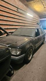 Mercedes-Benz W124 Mercedes 200 TE - 1993  - Scheunenfund - Mercedes-Benz 200 aus 1993