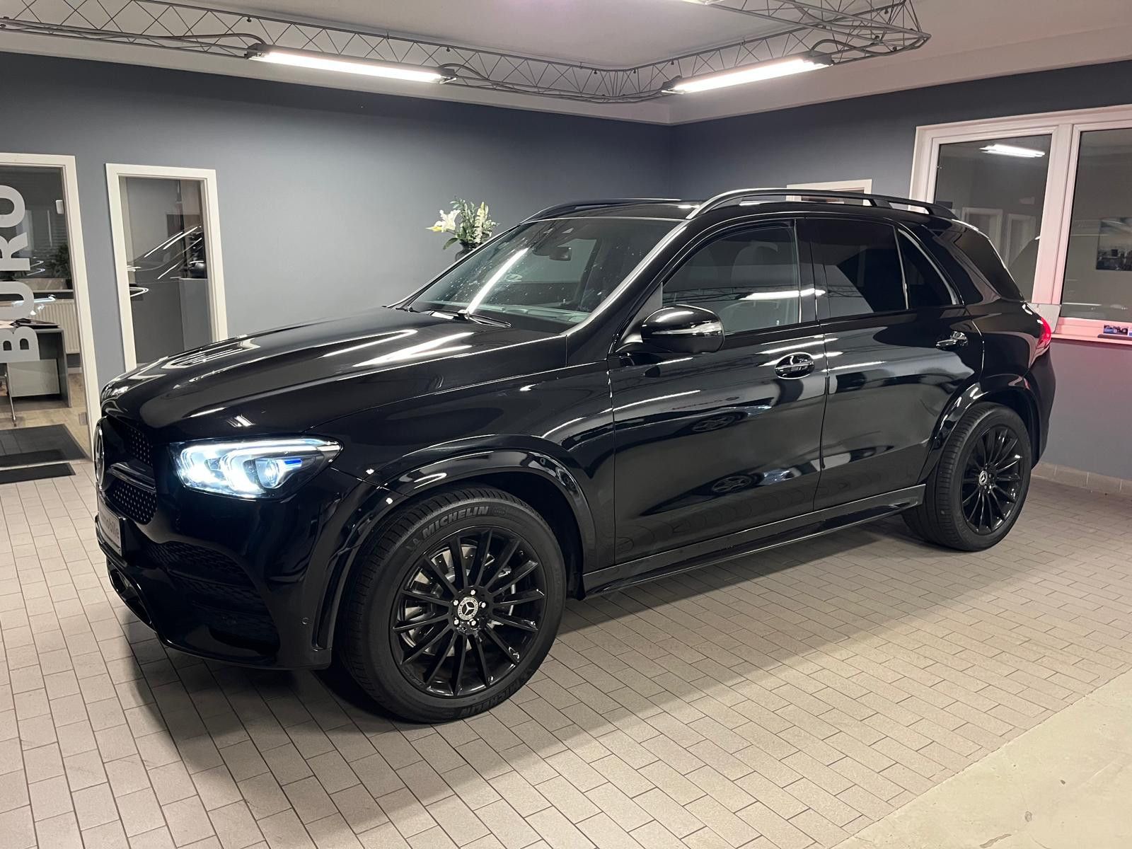Mercedes-Benz GLE 400 4Matic AMG Night Burmester PANO AHK 21 foto 2