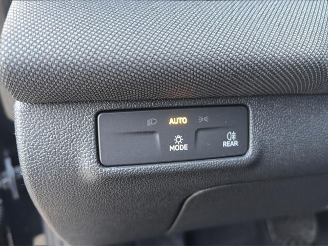 Volkswagen T-Roc - Bild 12