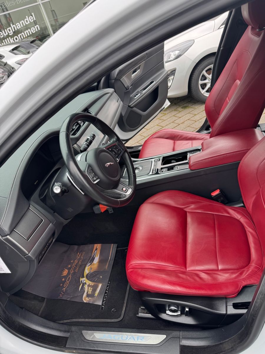 Fahrzeugabbildung Jaguar XF Sportbrake S