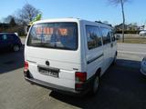 Volkswagen T4 Kombi 9 Sitzer - Volkswagen aus 2001