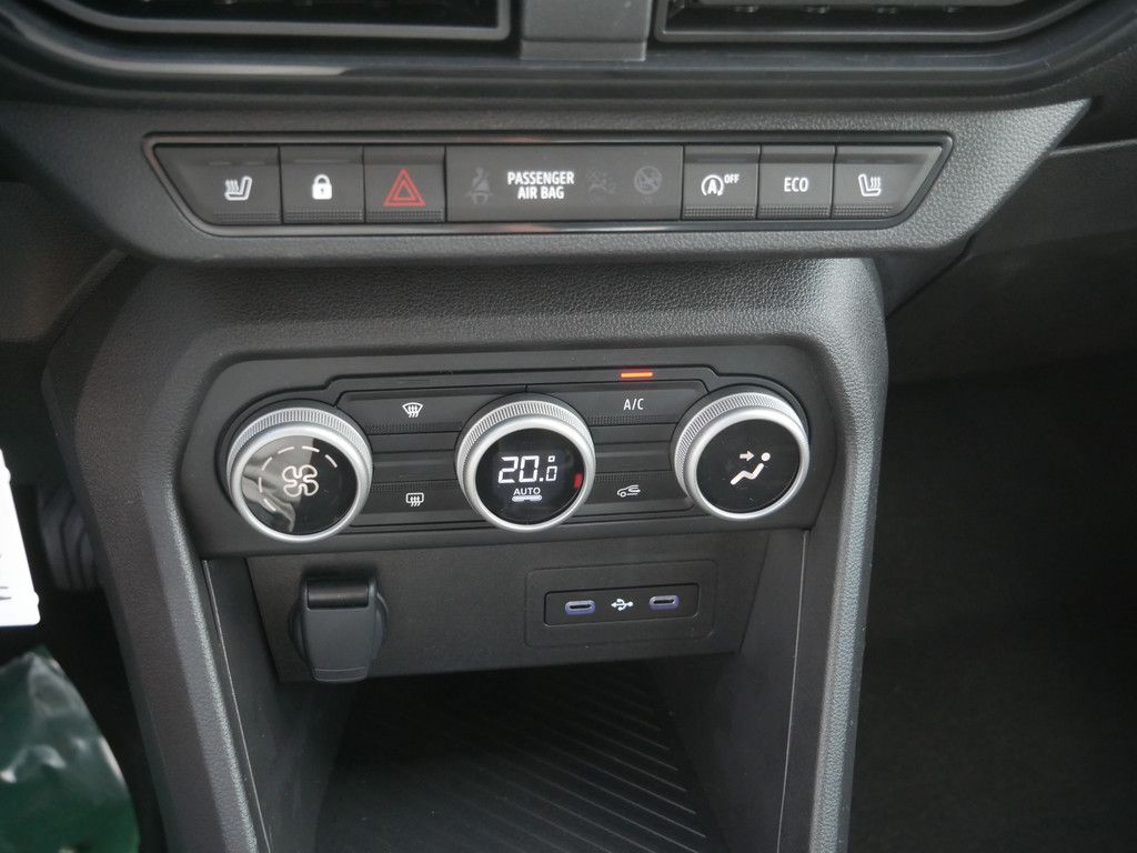 Fahrzeugabbildung Dacia Sandero Stepway Expression TCe 110