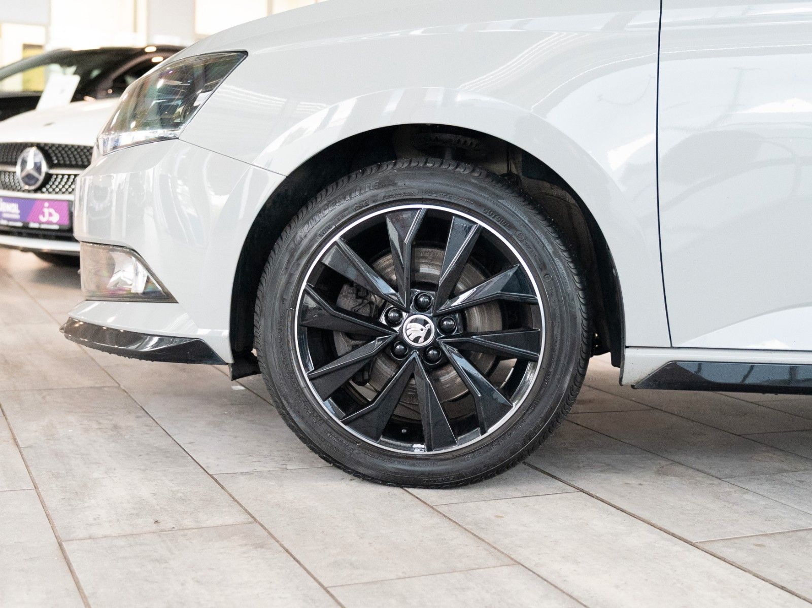 Fahrzeugabbildung SKODA Fabia Monte Carlo SITZHZG./PANO/PDC HI.