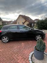 Mercedes-Benz A 180 BlueEFFICIENCY Style Edition Style Edition - Mercedes-Benz A-Class: Style Edition