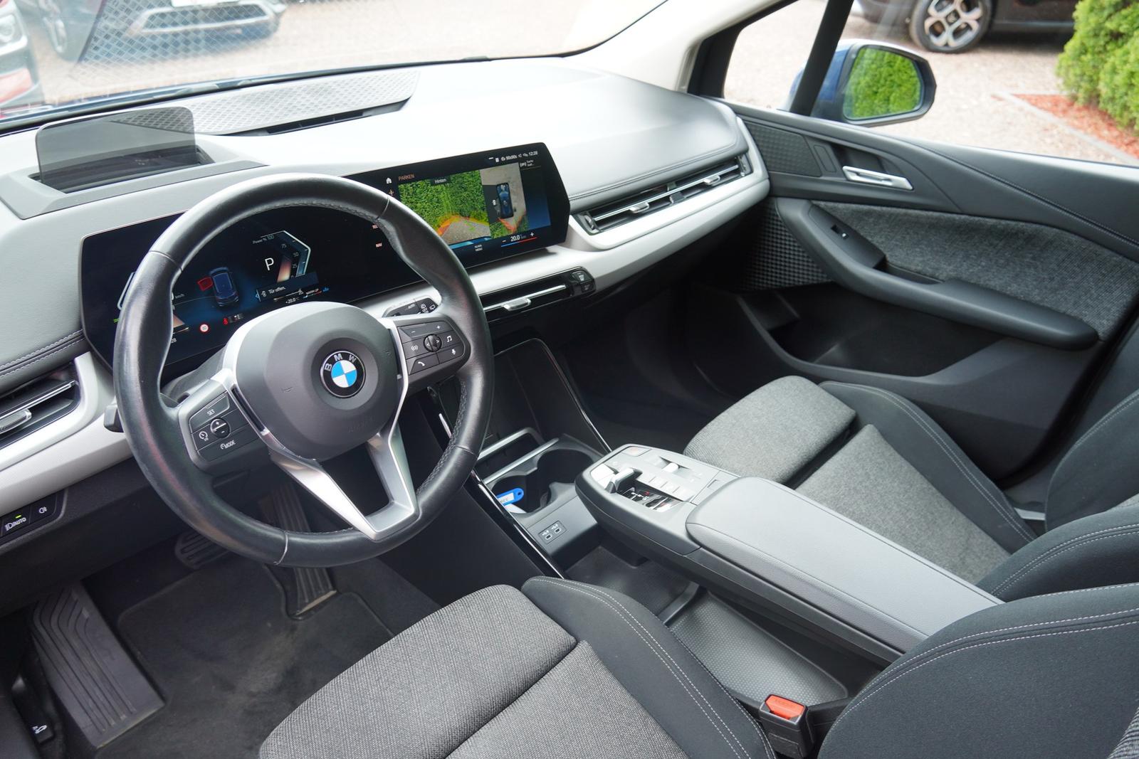 BMW 218 d Active Tourer LED Navi Head-Up 360° Kamera, миниатюра 27