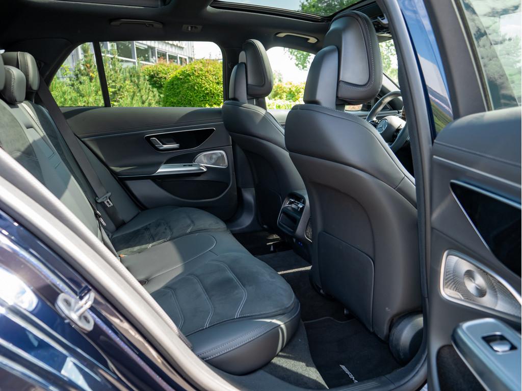 Mercedes-Benz E 220 d T AMG Line Advanced Plus NIGHT AHK PANO