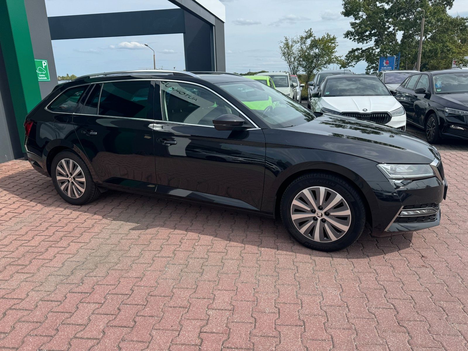 Skoda SUPERB Combi Style iV 1.4 TSI 160 kW 217 PS imagem 3
