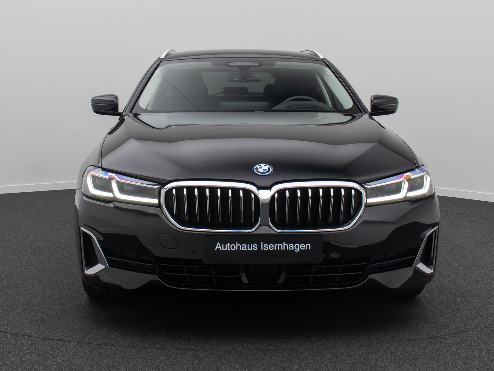 Fahrzeugabbildung BMW 530e xD Luxury Line Kamera DAB Laser HUD Belüft