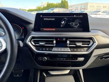 BMW X3 - 11