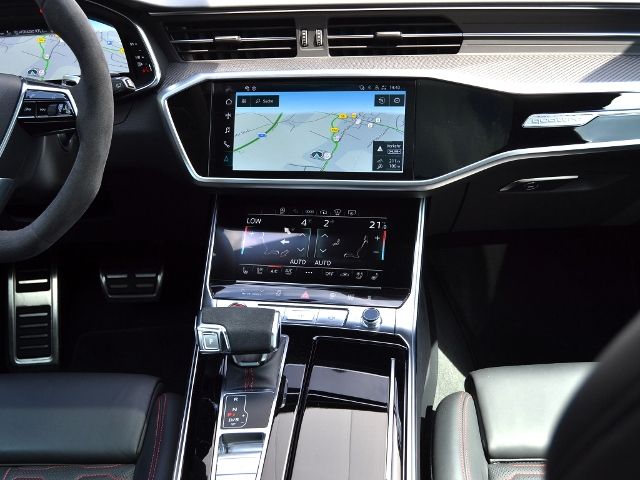 RS6 Avant 4.0 TFSI VOLL/DYNAMIK-PLUS/KERAMIK/AHK