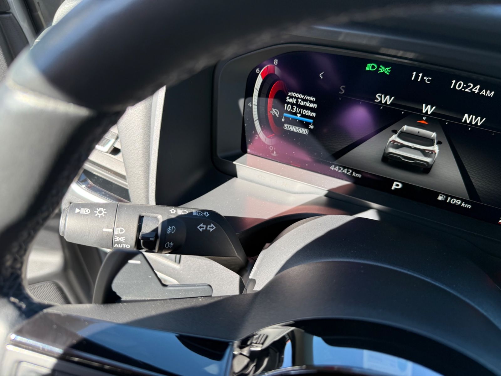 Fahrzeugabbildung Nissan Qashqai N-Connecta 360° Kamera, Navi, Winterpa.