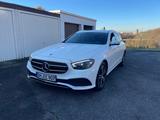 Mercedes-Benz E 220d 4MATIC WIDE/MBUX, Mod. 2021 9G-Tronic - Mercedes-Benz W202