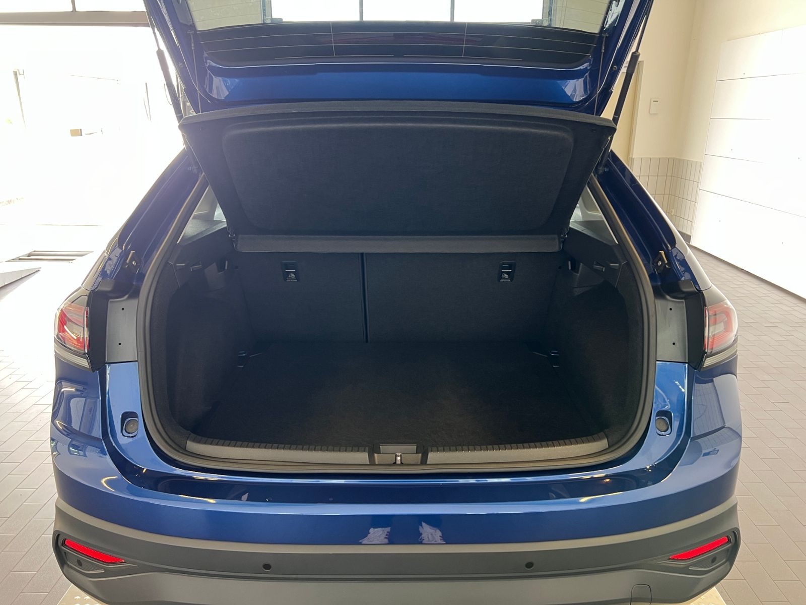 Fahrzeugabbildung Volkswagen Taigo Life 1,0 l TSI DSG *LED, App-Connect, Kame