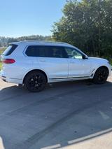 BMW X7 xDrive40i - - BMW X7 xDrive40i Gebrauchtwagen